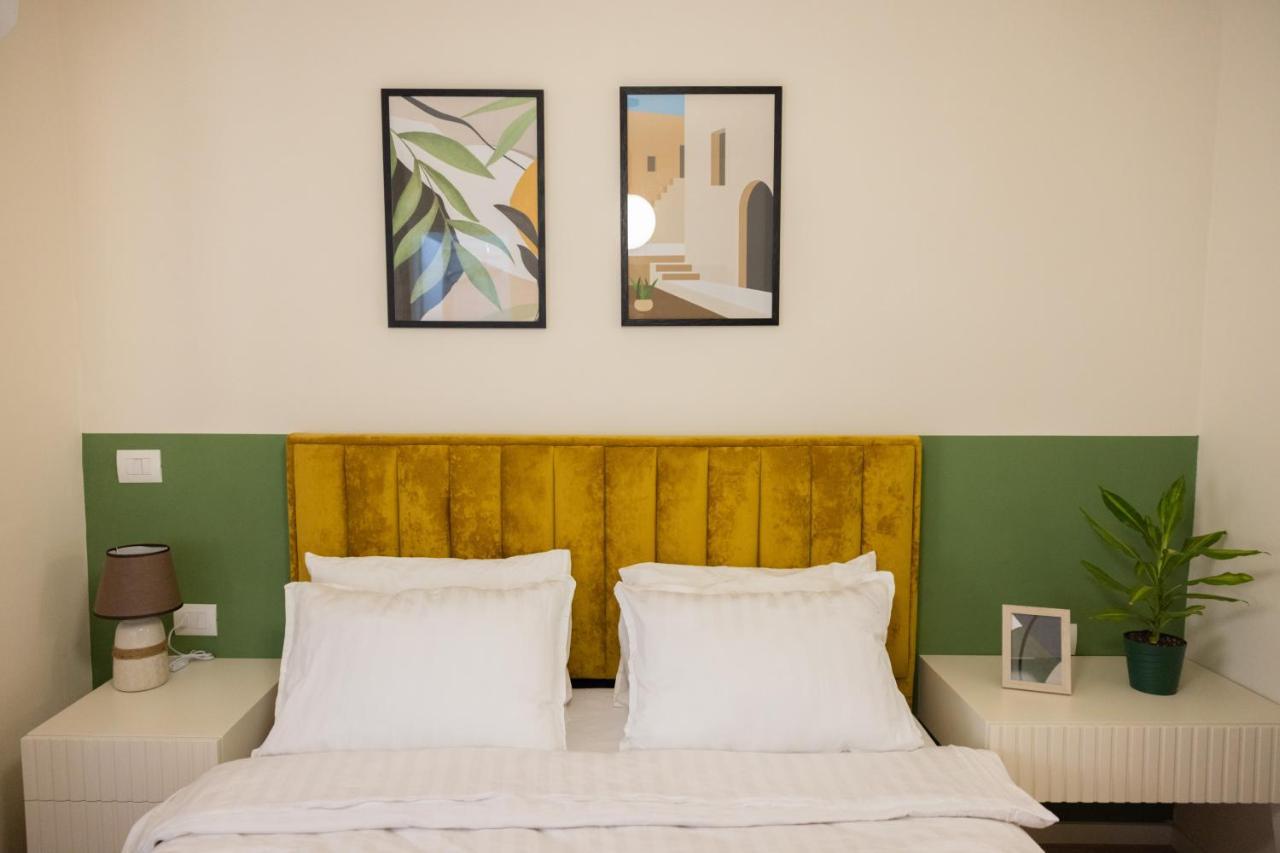 Three Doors Apartments, Papaya 1-Bedroom Apartment Τίρανα Εξωτερικό φωτογραφία